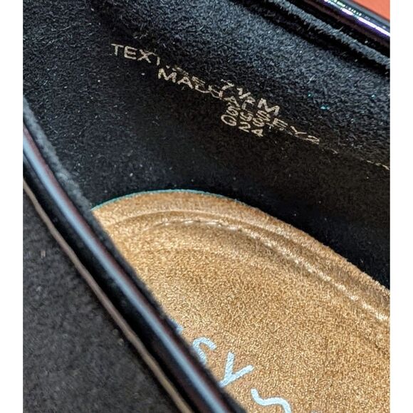 Easy Spirit Halsey Black Closed Toe Slip-On Casual Loafers Women's Size 7.5 NIB - Picture 11 of 14